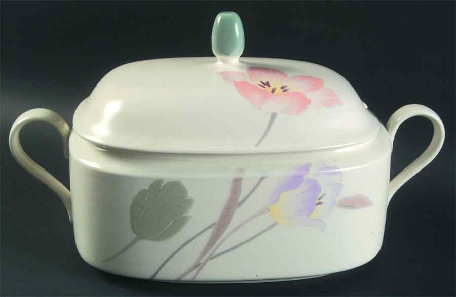 Footloose Tureen &  Lid by Mikasa-1