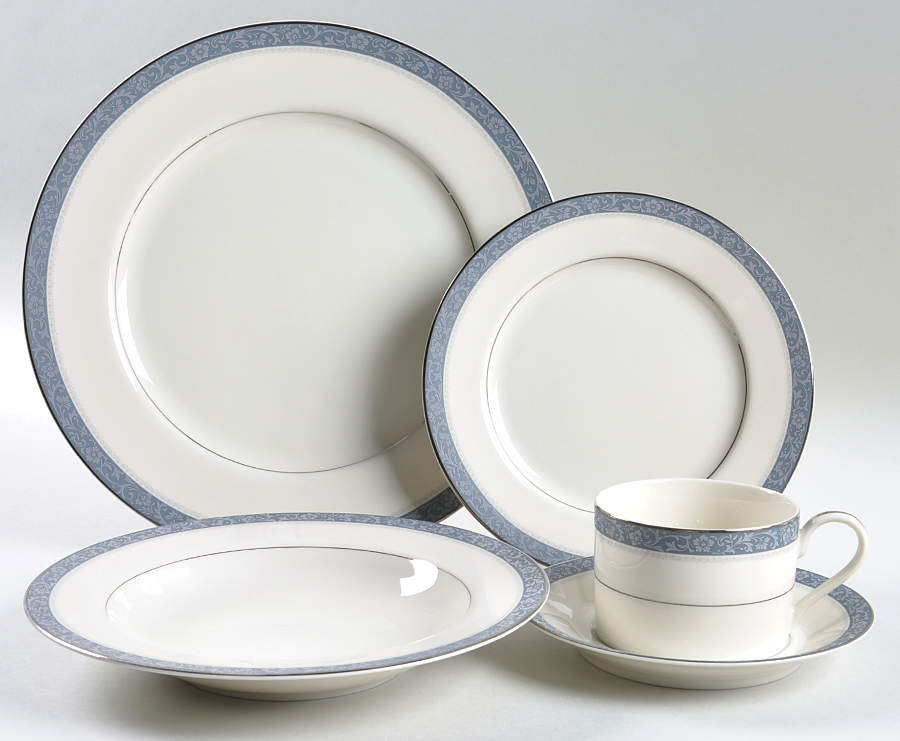 Forsythe 5 Piece Place Setting by Mikasa-1