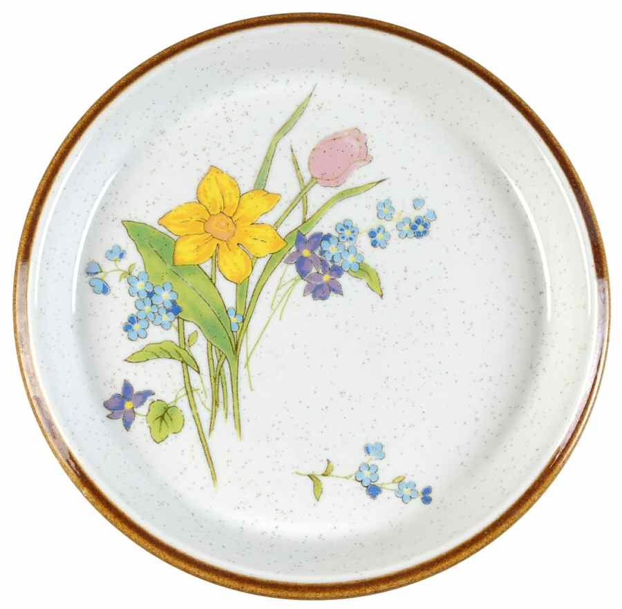 Fresh Blooms Salad Plate by Mikasa-1