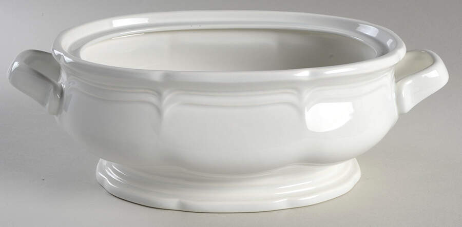 French Countryside 2.5 Quart Oval Covered Casserole No Lid by Mikasa-1
