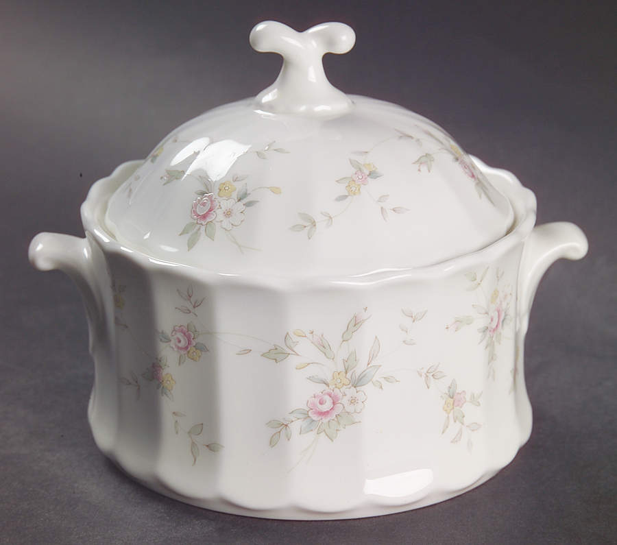 French Chintz Sugar Bowl & Lid by Mikasa-1