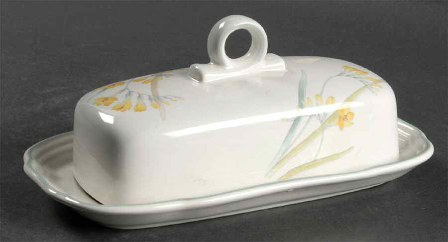 Freesia 1/4 Lb Covered Butter by Mikasa-1