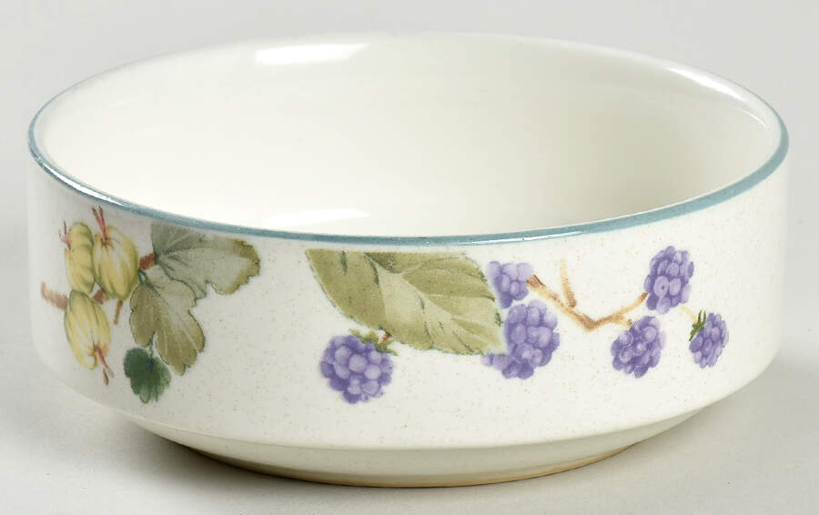 Fresh Fruit Fruit/Dessert (Sauce) Bowl by Mikasa-1