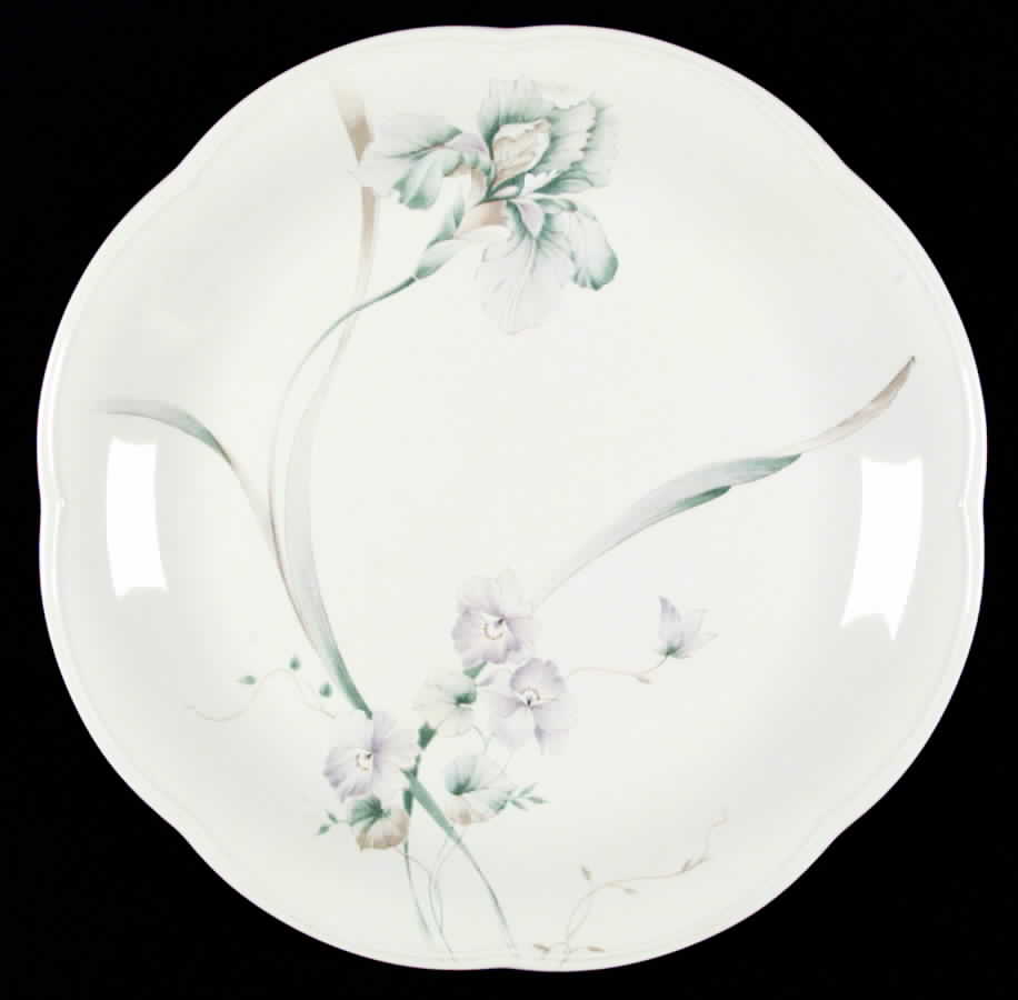 French Iris Dinner Plate by Mikasa-1