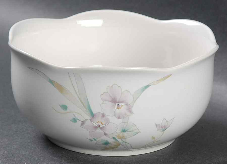 French Iris Fruit/Dessert (Sauce) Bowl by Mikasa-1