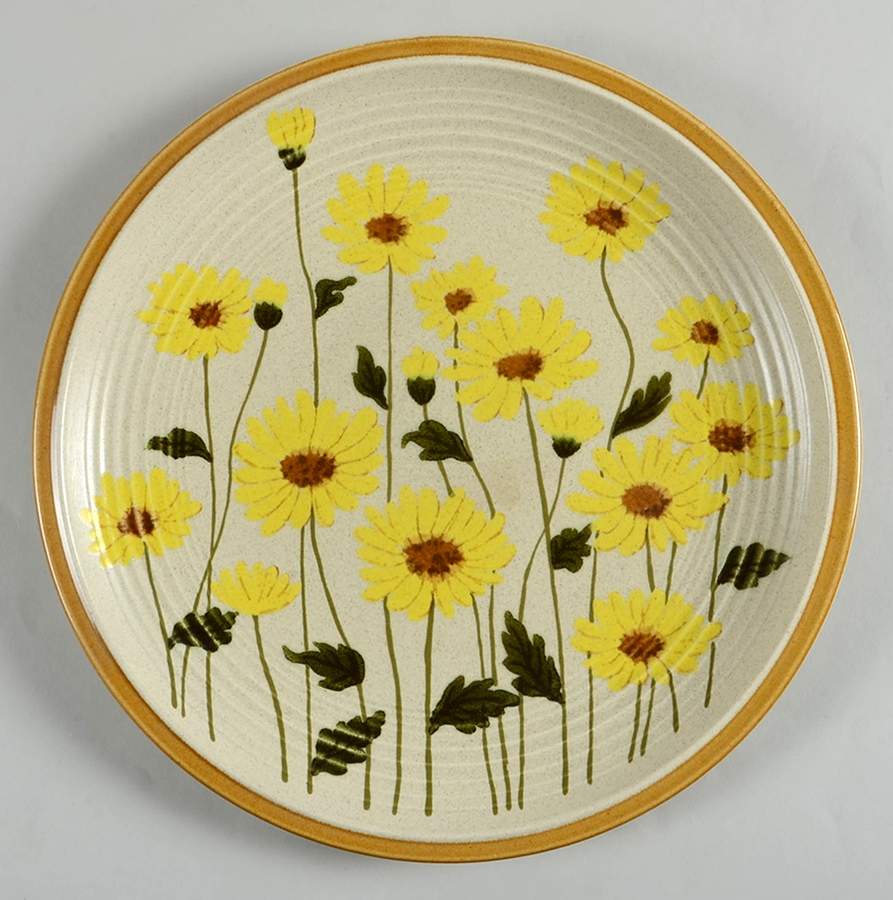 Fresh Meadow 12" Chop Plate (Round Platter) by Mikasa-1