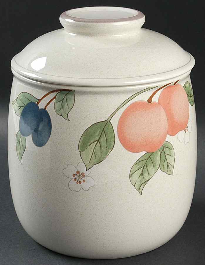 Fruit Panorama Large Canister & Lid with Seal Ring by Mikasa-1