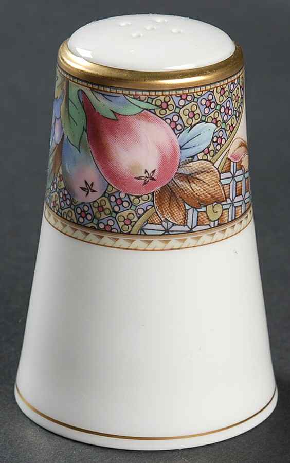 Fruitera Pepper Shaker by Mikasa-1