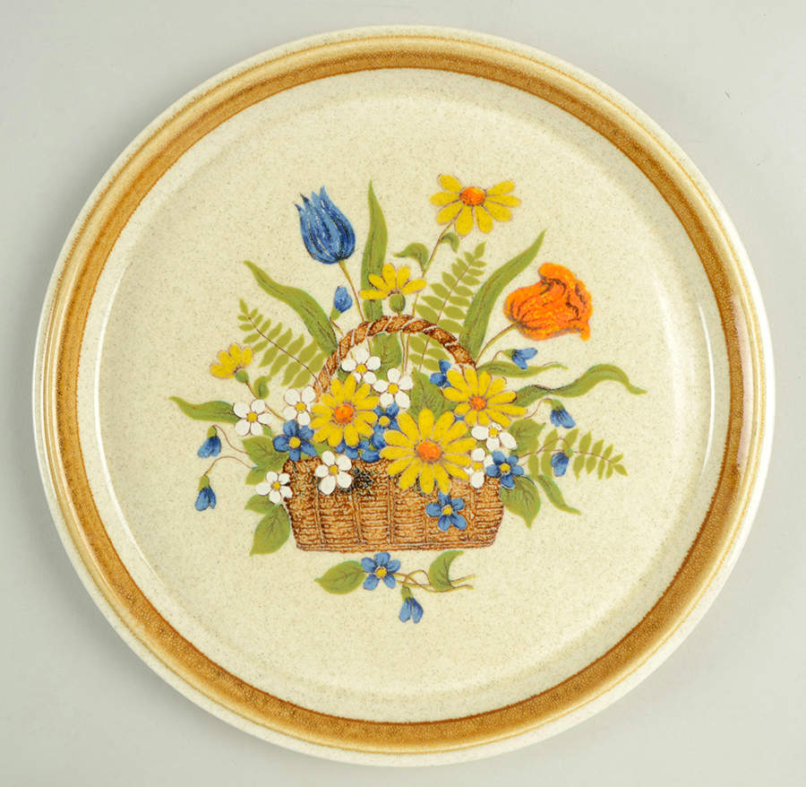 Garden Bouquet Dinner Plate by Mikasa-1