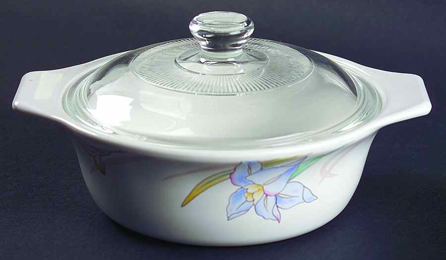 Gabriele Individual Casserole & Lid by Mikasa-1