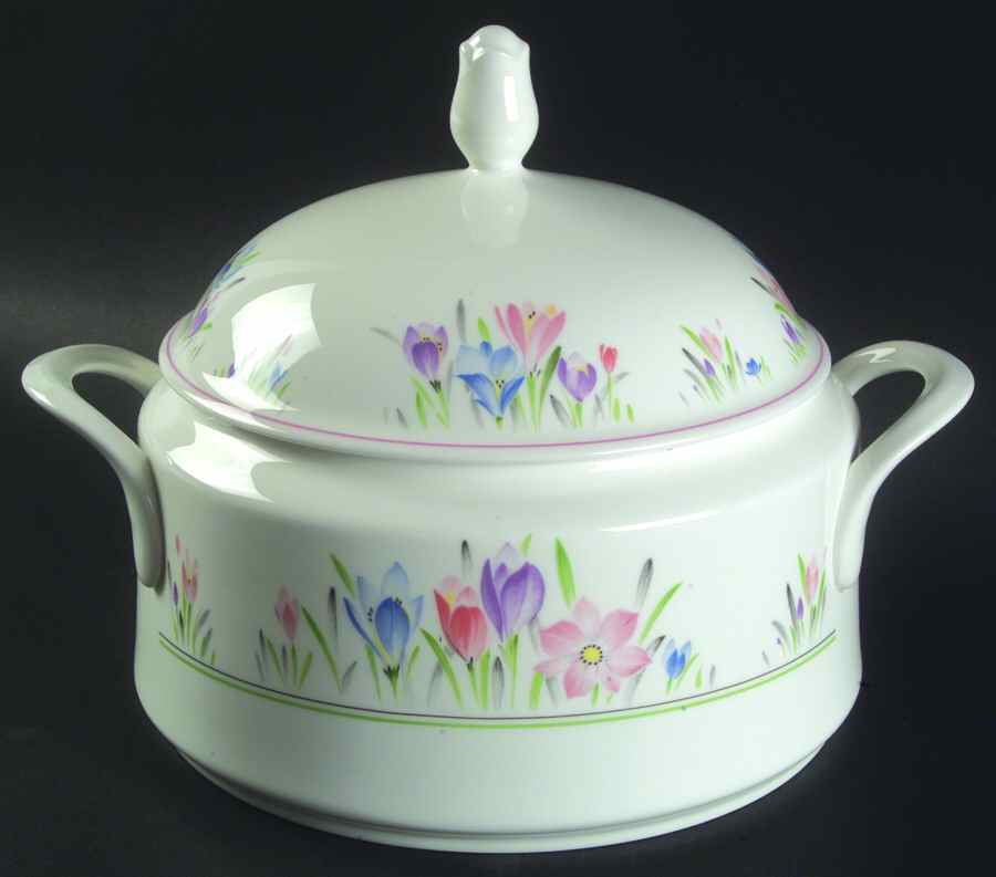 Garden Delight Round Covered Vegetable by Mikasa-1
