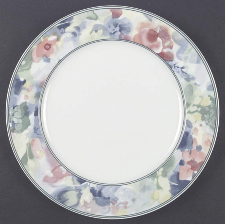 Garden Flair Dinner Plate by Mikasa-1
