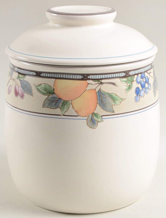 Garden Harvest Large Canister & Lid with Seal Ring by Mikasa-1