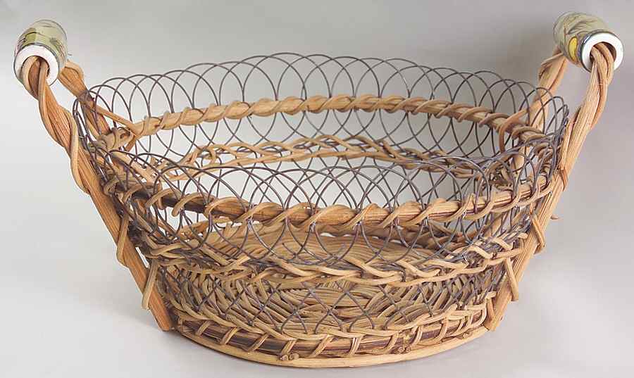 Garden Harvest 10" Handled Basket by Mikasa-1