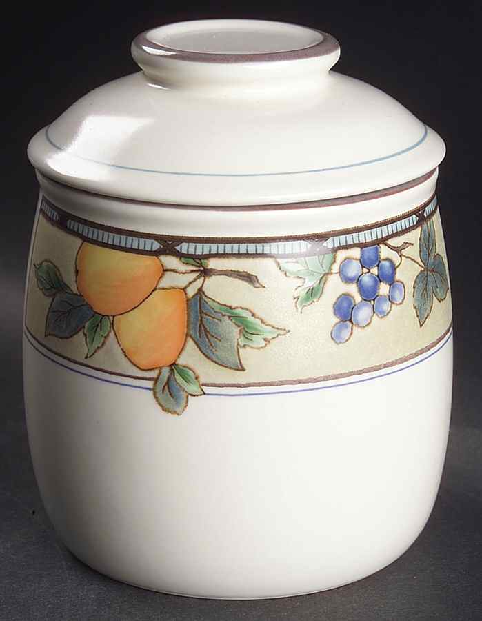 Garden Harvest Small Canister & Lid with Seal Ring by Mikasa-1