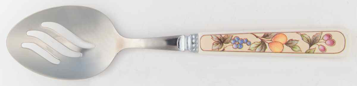 Garden Harvest Pierced Tablespoon (Serving Spoon) by Mikasa-1