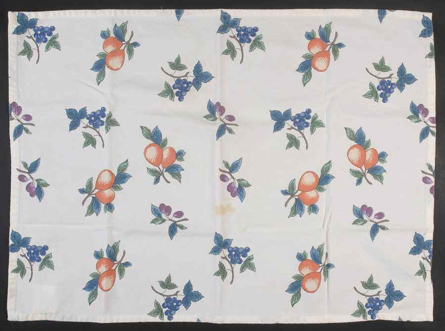 Garden Harvest Tea Towel by Mikasa-1