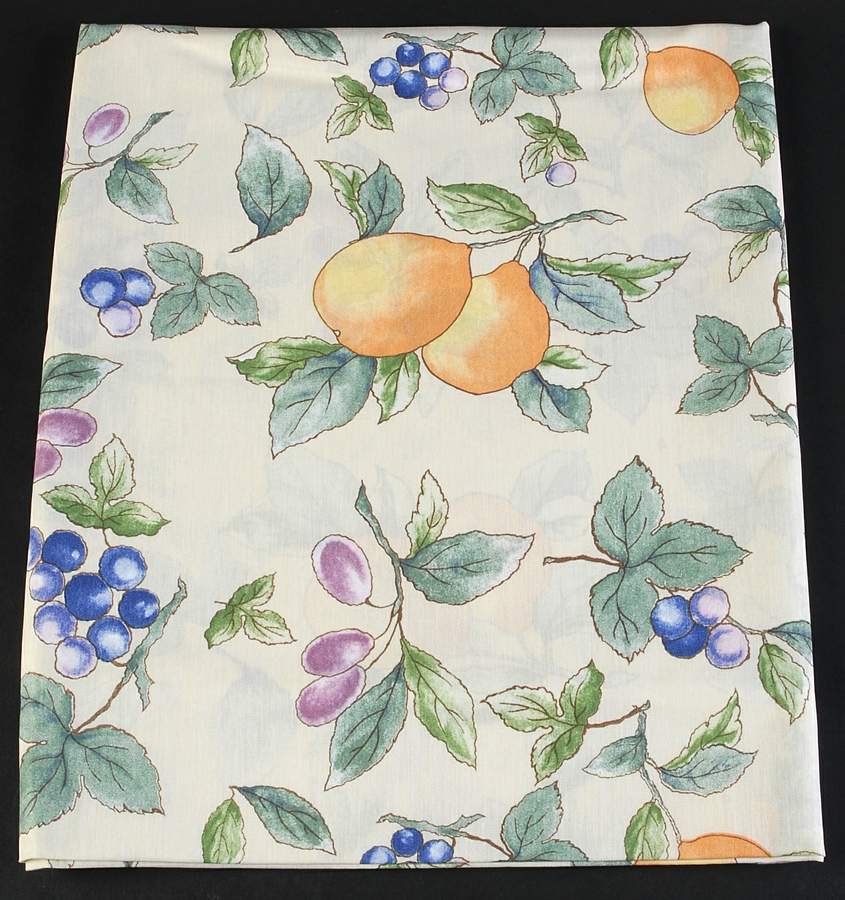 Garden Harvest 52" Square Tablecloth by Mikasa-1
