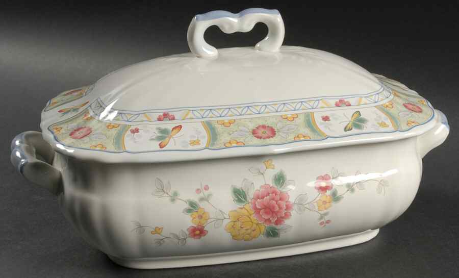 Garden Isle Rectangular Covered Vegetable by Mikasa-1
