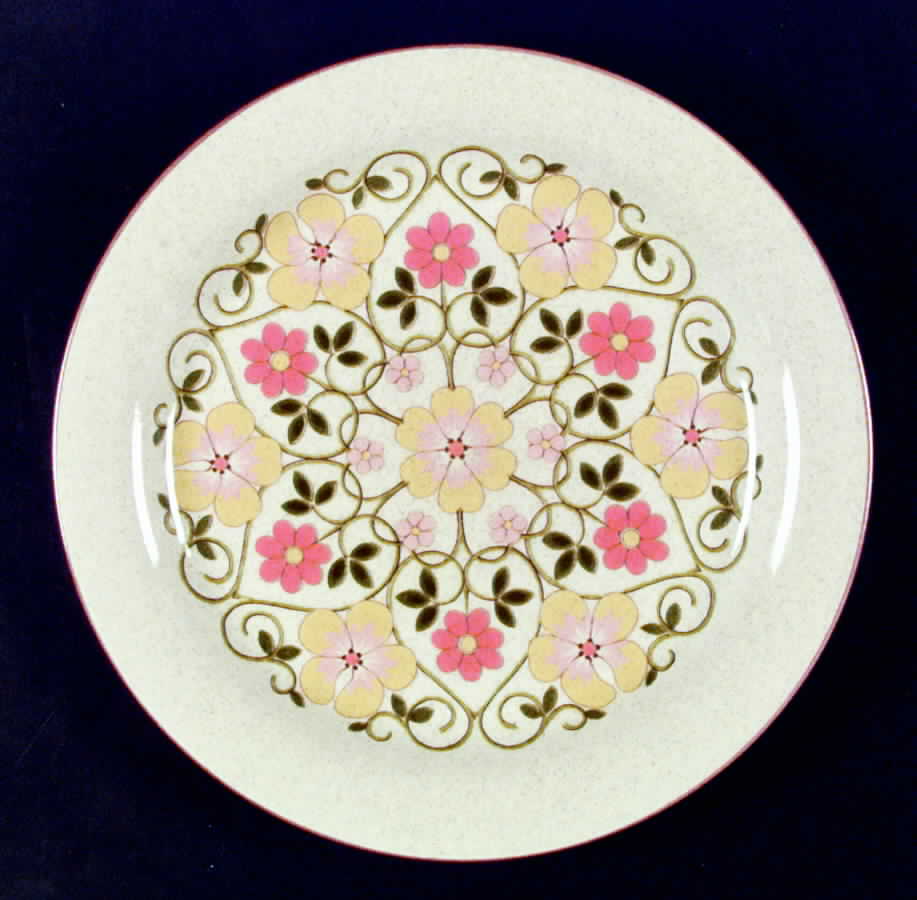 Galleria Dinner Plate by Mikasa-1