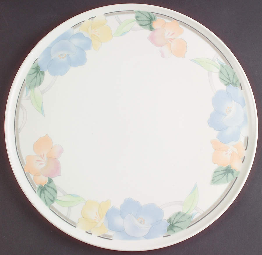 Garden Poetry Cake Plate by Mikasa-1