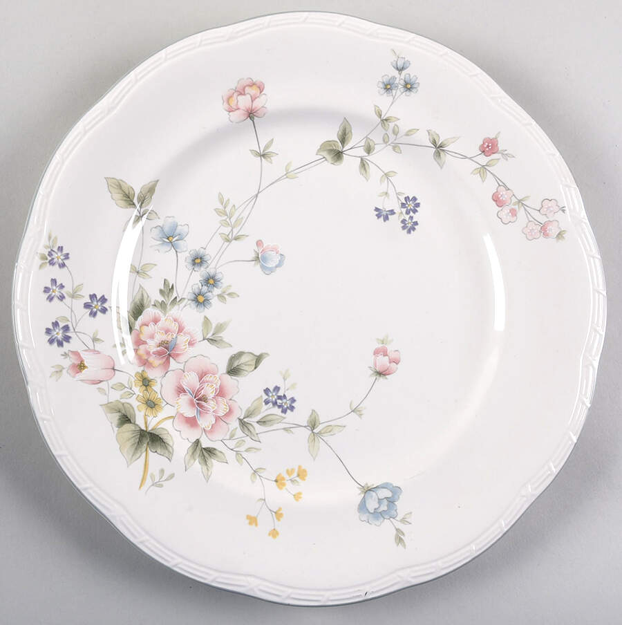 Gardena Dinner Plate by Mikasa-1