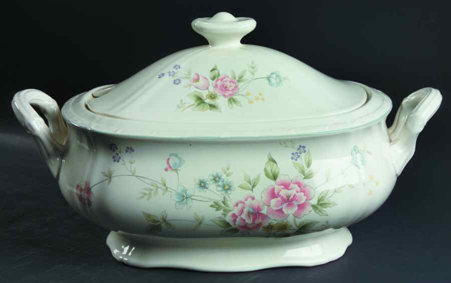 Gardena Tureen &  Lid by Mikasa-1