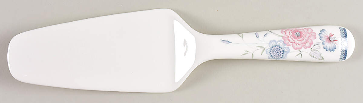 Gardenview Solid Ceramic Pie/Cake Server by Mikasa-1