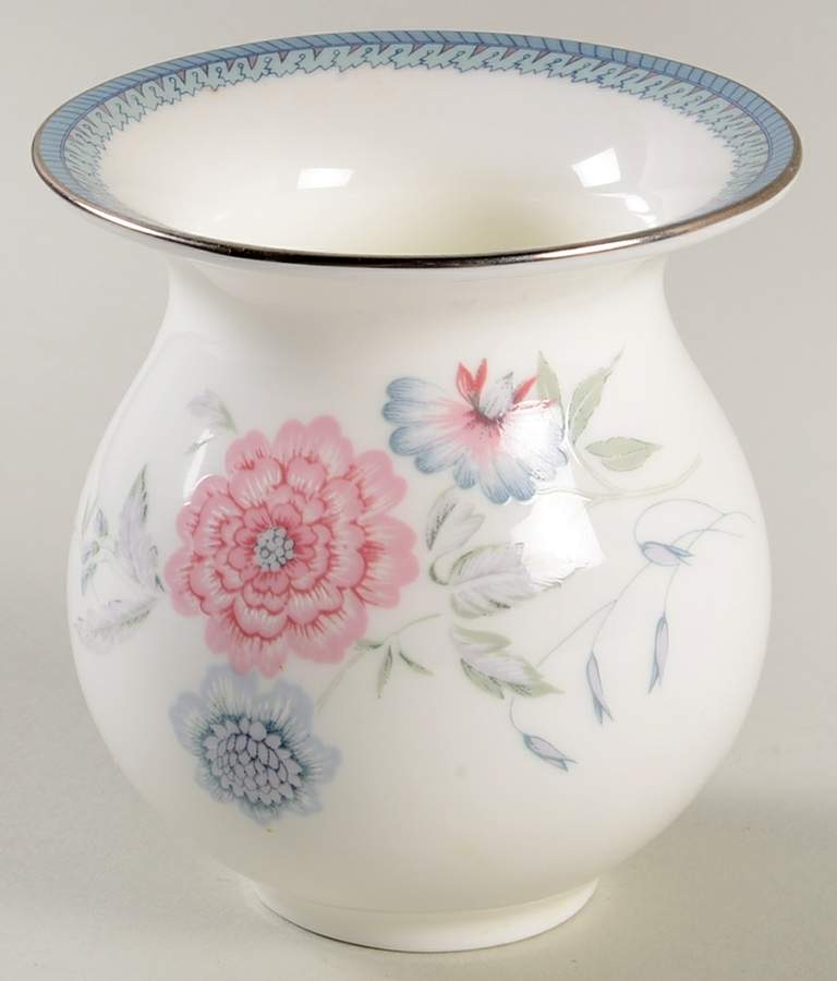 Gardenview 3" Vase by Mikasa-1