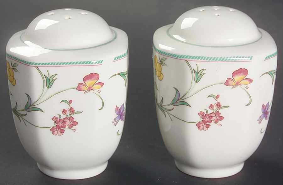 Gardinella Salt & Pepper Set by Mikasa-1