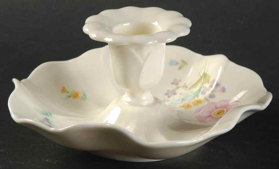Gentle Breeze Single Light Candlestick by Mikasa-1