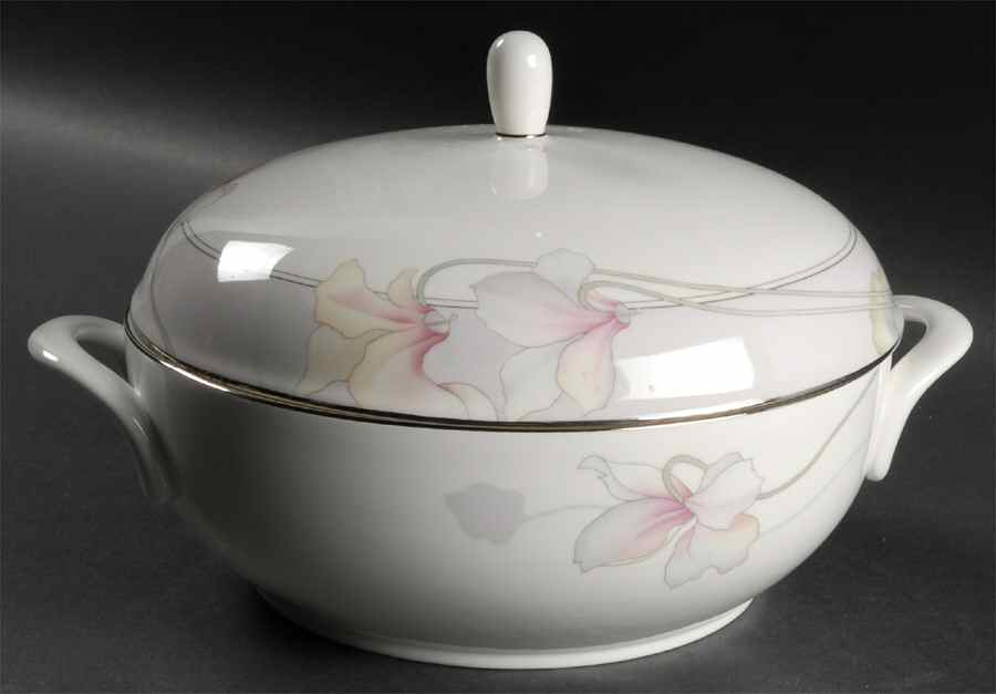 Glamour Round Covered Vegetable by Mikasa-1