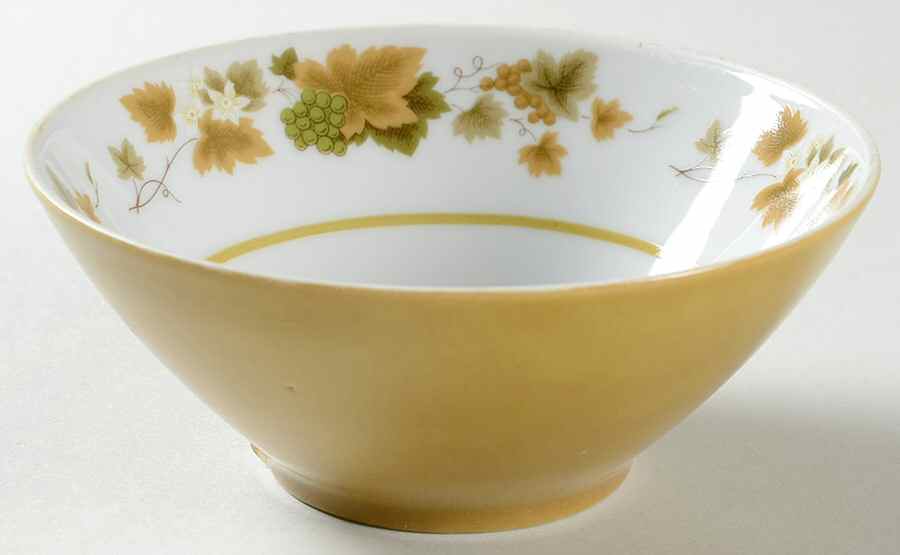 Glen Oaks Fruit/Dessert (Sauce) Bowl by Mikasa-1