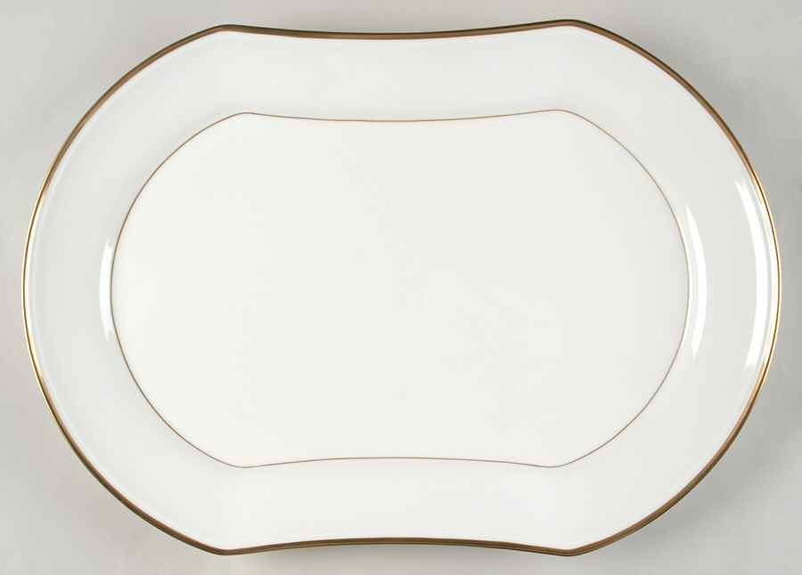Goldenaire 17" Oval Serving Platter by Mikasa-1