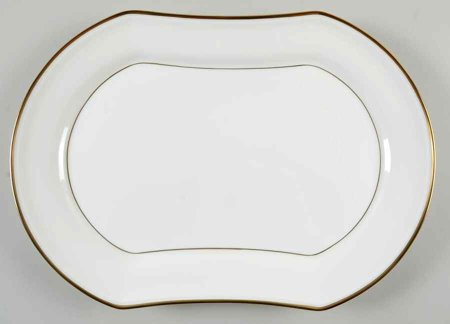 Goldenaire 14" Oval Serving Platter by Mikasa-1