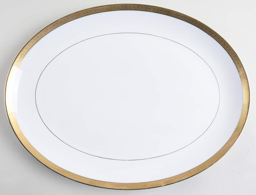 Goldenaire 16" Oval Serving Platter by Mikasa-1