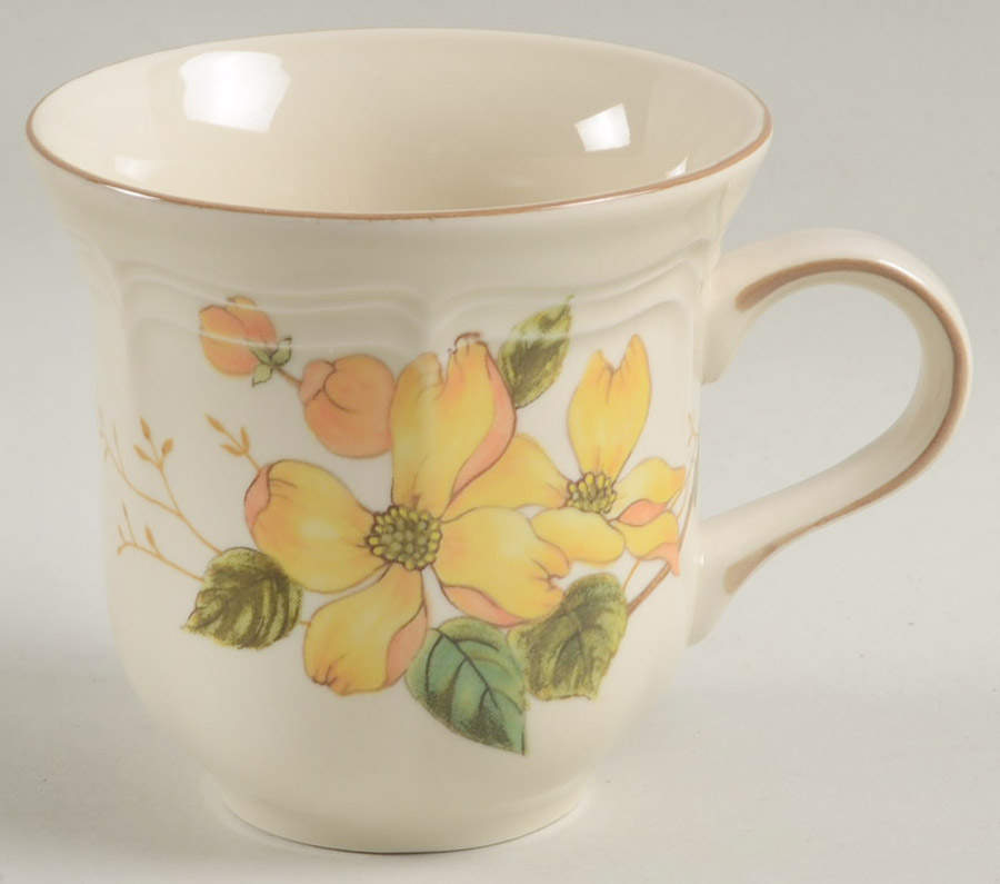 Goldwood Flat Cup by Mikasa-1
