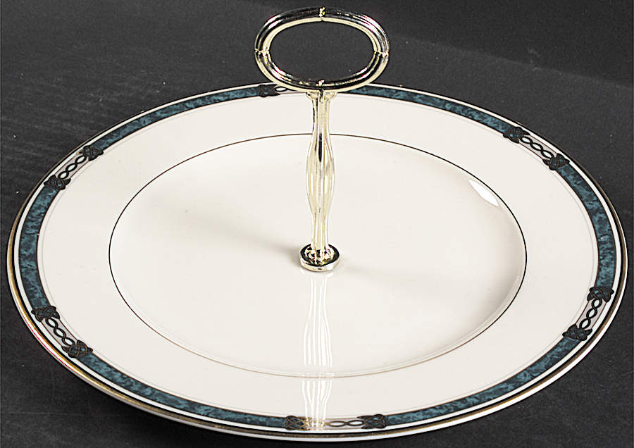 Golden Legacy Round Serving Plate with Center Handle (Dp) Hc by Mikasa-1