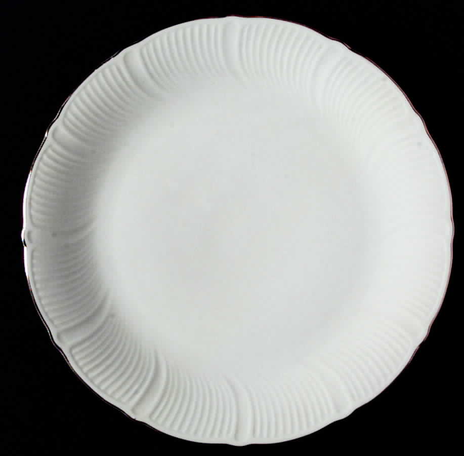 Gold Star Dinner Plate by Mikasa-1