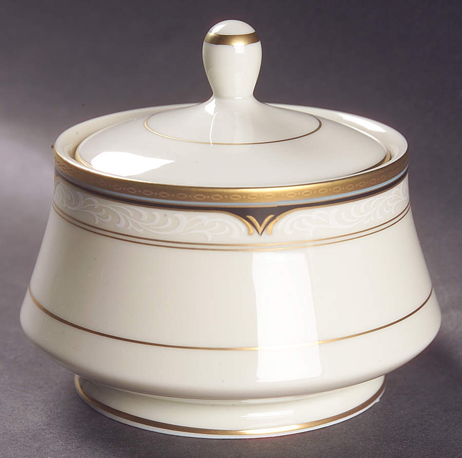 Golden Shell Sugar Bowl & Lid by Mikasa-1