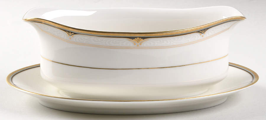 Golden Shell Gravy Boat with Attached Underplate by Mikasa-1