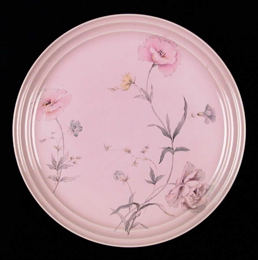 Graceful Dinner Plate by Mikasa-1
