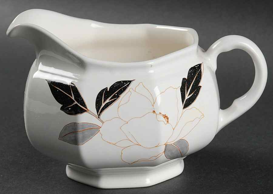 Granada Gravy Boat by Mikasa-1