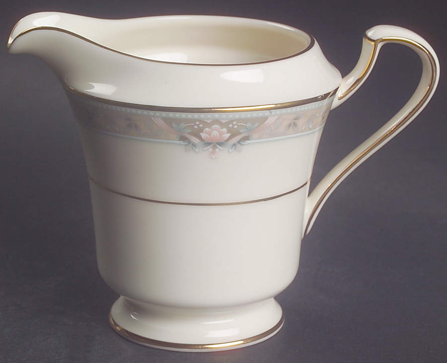 Grandville Creamer by Mikasa-1