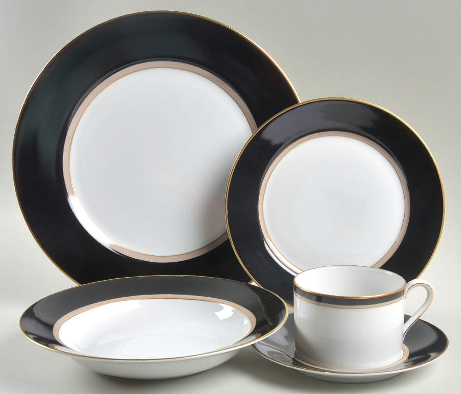 Grandeur Black 5 Piece Place Setting by Mikasa-1