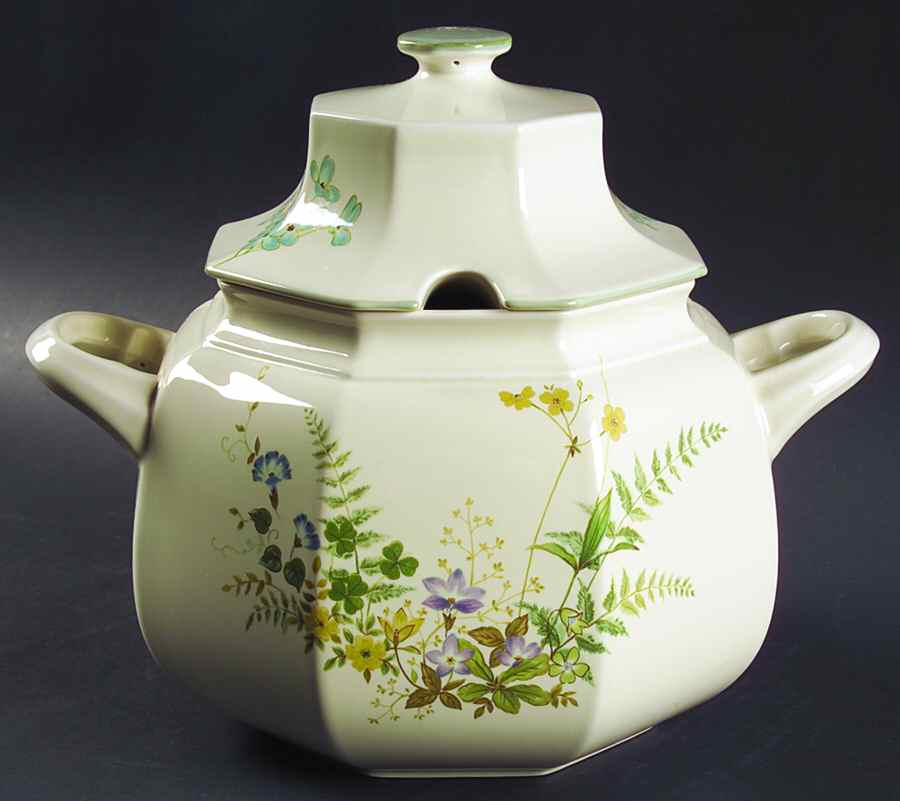 Greenery Tureen &  Lid by Mikasa-1