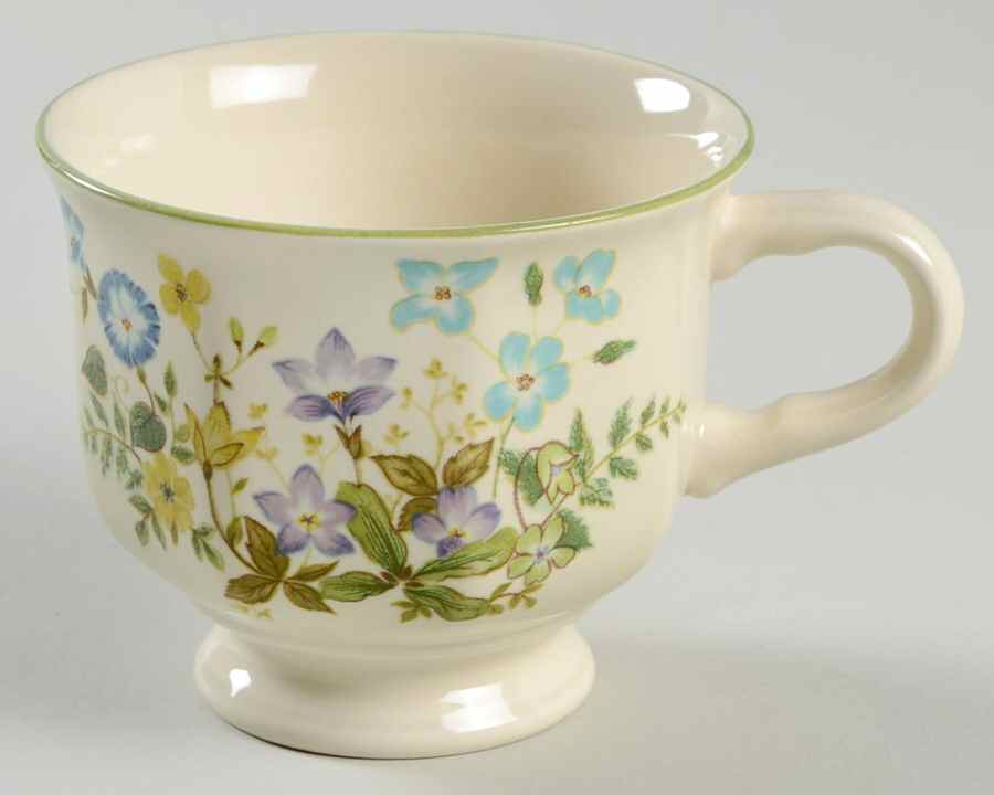 Greenery Footed Cup by Mikasa-1