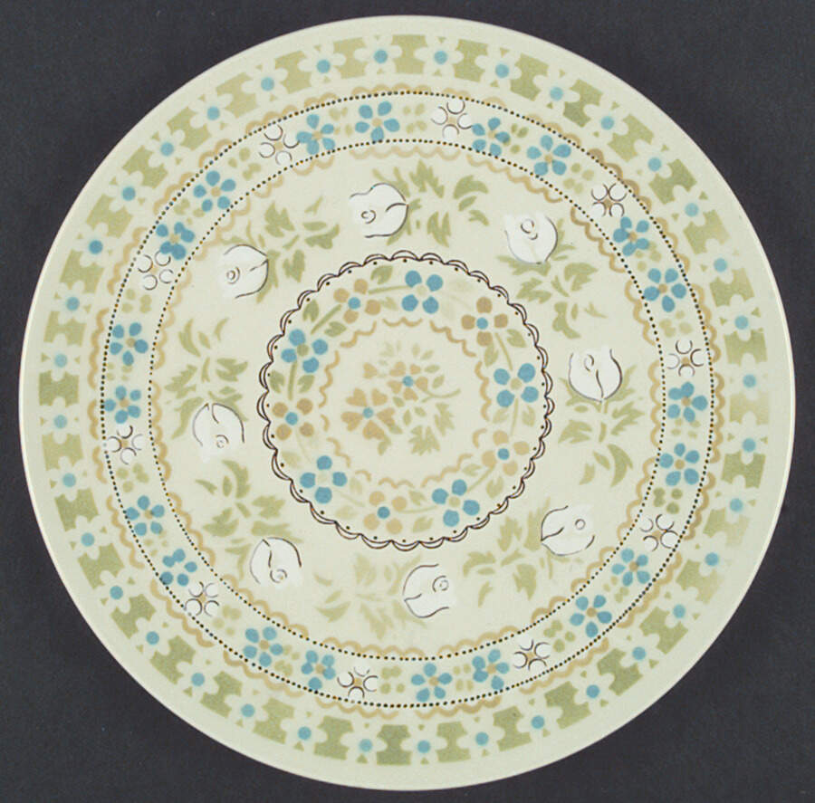 Greenery Dinner Plate by Mikasa-1