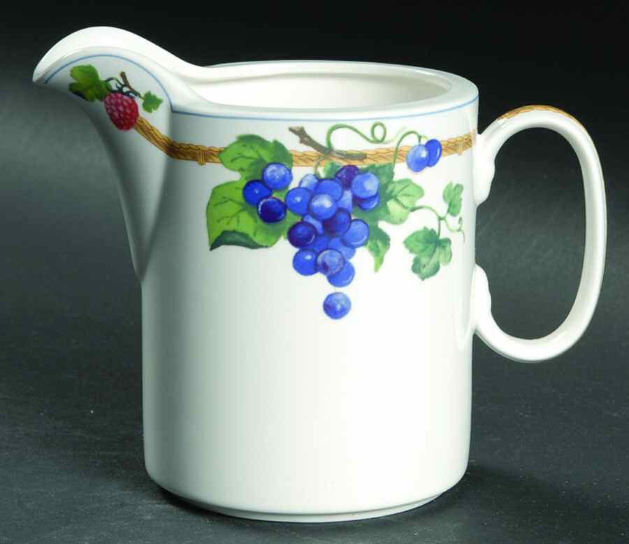 Grande Harvest Creamer by Mikasa-1