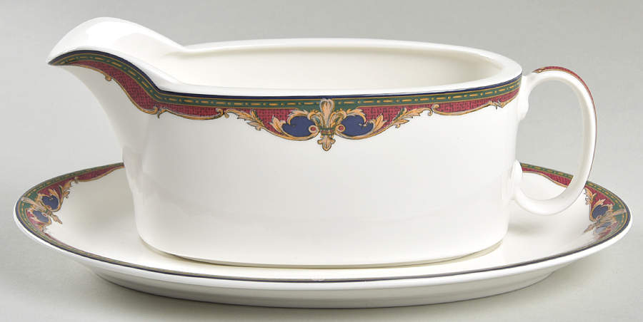 Grimaldi Gravy Boat & Underplate by Mikasa-1